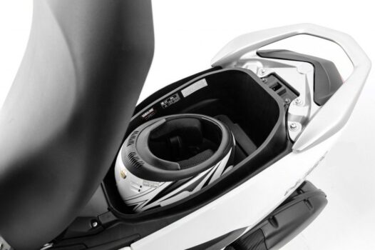 Neue Yamaha NMax 160 ABS 2024: Preise, Spezifikation, FOTOS, Motor