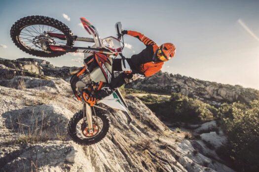 Neue KTM 450 EXC 2024: FOTOS, Fact Sheet und Preis