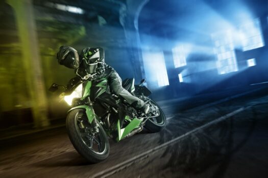 Neue Kawasaki Z300 ABS 2024: Verbrauch, Preis und FOTOS