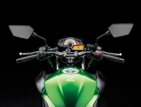 Neue Kawasaki Z300 ABS 2024: Verbrauch, Preis und FOTOS