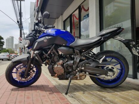 Neue Yamaha MT 07 ABS 2024: Preise, technische Daten, Fotos und Design