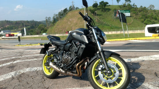 Neue Yamaha MT 07 ABS 2024: Preise, technische Daten, Fotos und Design