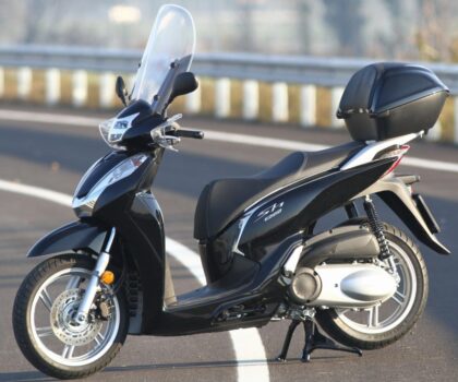 Honda SH 300i 2024: Preise, technische Daten und FOTOS