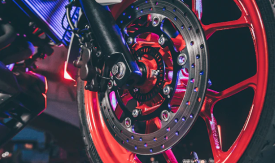 Neue Yamaha MT 03 2024: Preise, technische Daten, Fotos, Verbrauch und Farben