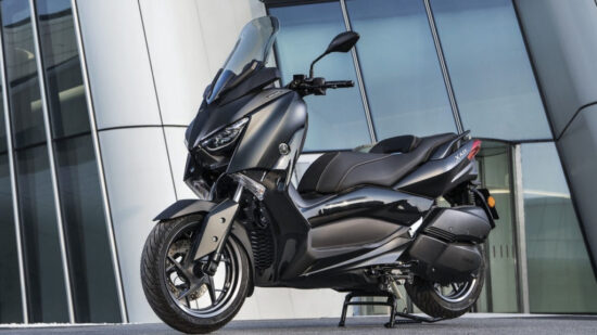 Neue Yamaha X MAX 300 2024: Preise, FOTOS, Fact Sheet