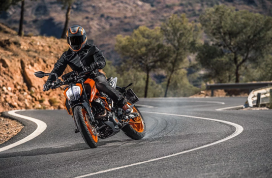 Neue KTM 390 DUKE 2024: Fotos, PREIS, Datenblatt, Verbrauch