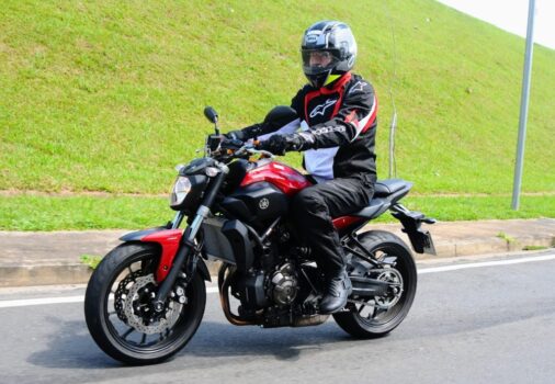 Neue Yamaha MT 07 ABS 2024: Preise, technische Daten, Fotos und Design