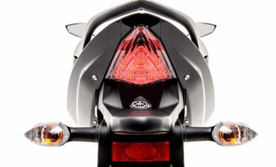 Yamaha Fazer 250 2024: PREISE, Technische Daten, Fotos