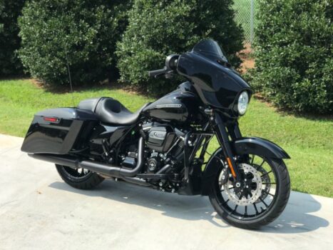 Neue Harley Davidson Street Glide 2024: Fotos, technische Daten, Preise