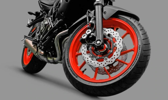 Neue Yamaha MT 07 ABS 2024: Preise, technische Daten, Fotos