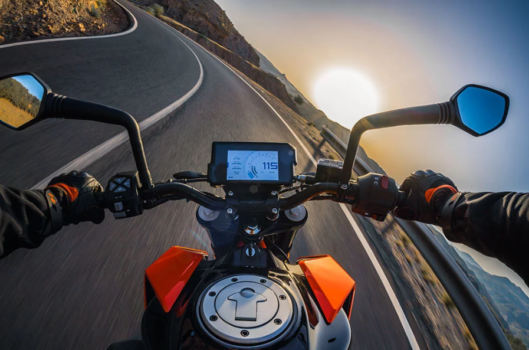 Neue KTM 390 DUKE 2024: Fotos, PREIS, Datenblatt, Verbrauch