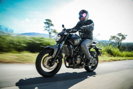 Neue Yamaha MT 07 ABS 2024: Preise, technische Daten, Fotos und Design