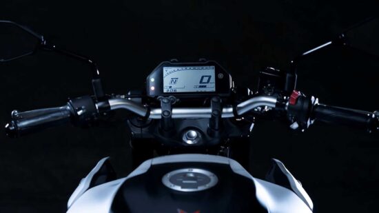 Neue Yamaha Fazer 250 2024: Preise, technische Daten, Fotos, Verbrauch und Farben