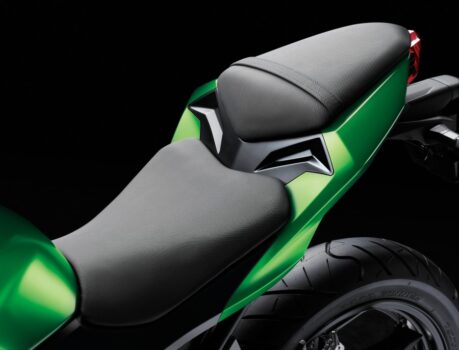 Neue Kawasaki Z300 ABS 2024: Verbrauch, Preis und FOTOS