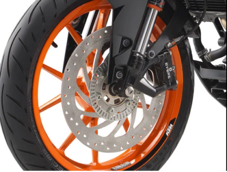 Neue KTM 390 DUKE 2024: Fotos, PREIS, Datenblatt, Verbrauch