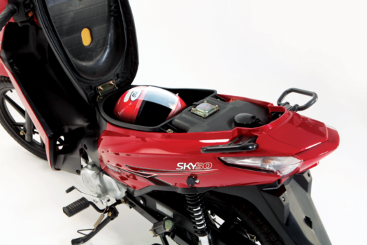 Neue Traxx JL50 2024: Preise, technische Daten, FOTOS und Verbrauch