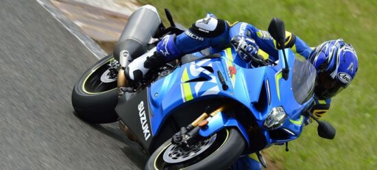 Neue Suzuki GSX-R1000 2024: Verbrauch, Preis und FOTOS