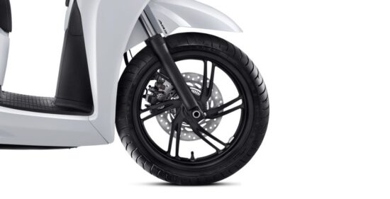 Honda SH 300i 2024: Preise, technische Daten und FOTOS