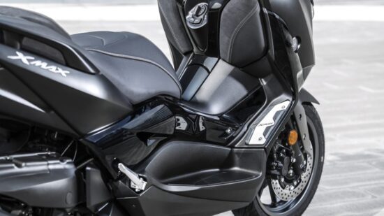Neue Yamaha X MAX 300 2024: Preise, FOTOS, Fact Sheet