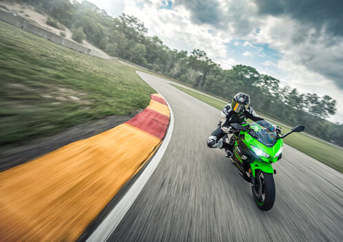Neue Kawasaki Ninja 400 2024: Verbrauch, Preis und FOTOS