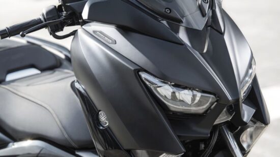 Neue Yamaha X MAX 300 2024: Preise, FOTOS, Fact Sheet