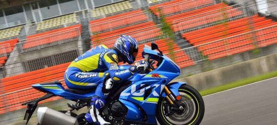 Neue Suzuki GSX-R1000 2024: Verbrauch, Preis und FOTOS