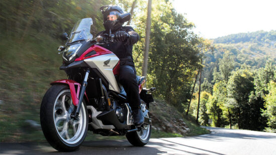Neue Honda NC 750 X 2024: PREISE, Spezifikationen, Verbrauch und Fotos