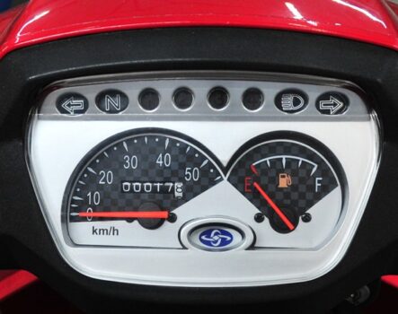 Neue Traxx JL50 2024: Preise, technische Daten, FOTOS und Verbrauch