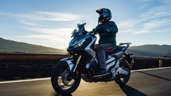 Neue Honda X-ADV 2024: Preis, Fotos, Artikel, technische Daten, Verbrauch